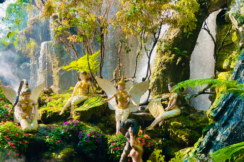 Chiang Mai: Chiang Rai-White-Blue-Big Buddha &amp; Lalitta Café[Privat] Chiang Rai-Weiß-Blau-Big Buddha &amp; Lalitta Café