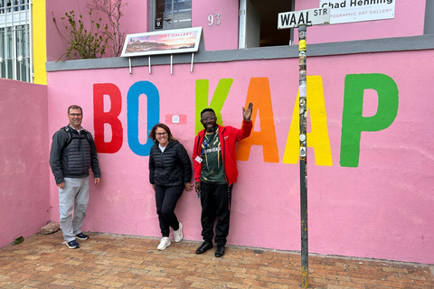 Cape Town: Ostrich Ranch Safari with Hotel Transfer
