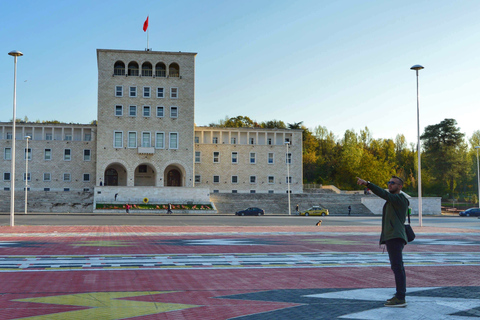 Tirana: visite historique communiste avec cuisine de rue