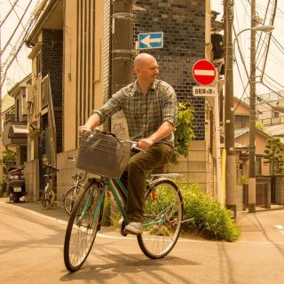 Tokyo: West-Side Cycling and Food Tour with Guide