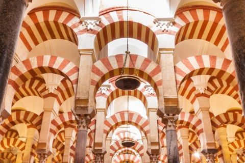 Vanuit Sevilla: dagexcursie naar Córdoba en Carmona