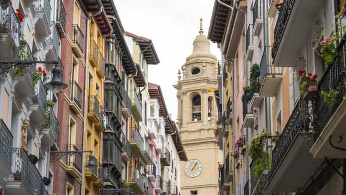 from san sebastian pamplona olite royal palace tour