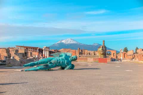 Pompeii: Guided Walking Tour with Skip-the-Line Ticket