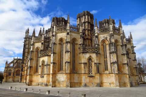 Tour of Fatima, Batalha, Nazaré and Óbidos From Lisbon