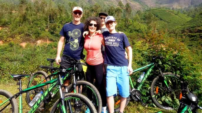 munnar guided bicycle tour