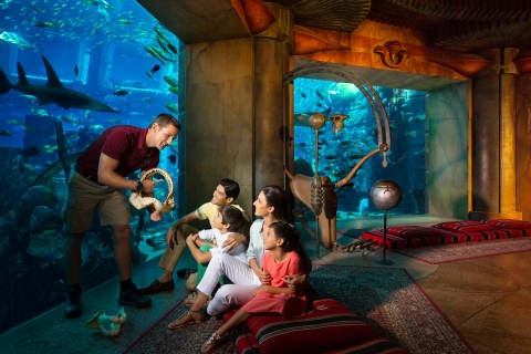 Dubai: Explorer Pass - Choose 3 to 7 Attractions Dubai Explorer 4 Attractions Pass
