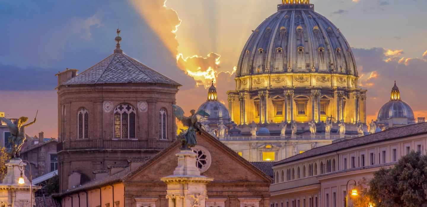 Rom: Petersdom, Aufstieg zur Kuppel und Papst-Gräber