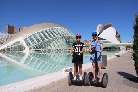 Valencia: Tour privado en Segway por la gran ciudad