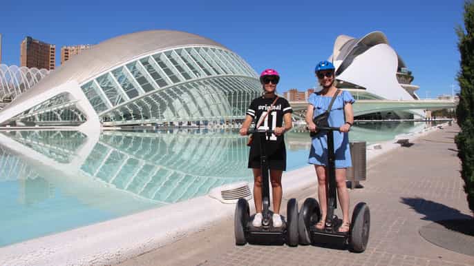 Valencia: Tour privado en Segway por la gran ciudad