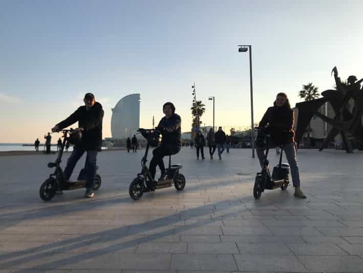 Barcelone visite de 2 h en électrique GetYourGuide