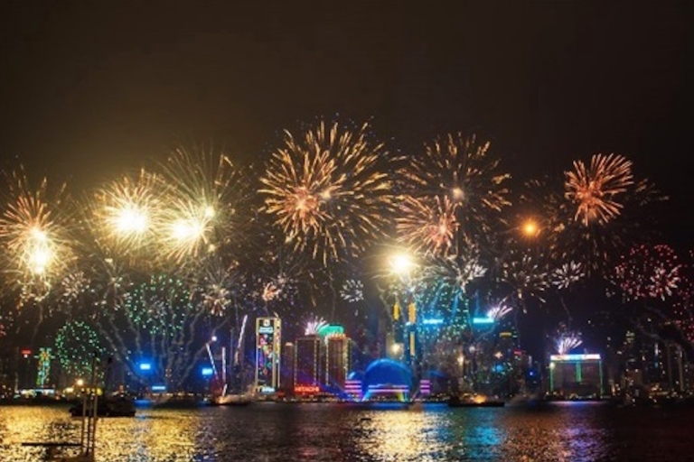 Victoria Harbour: Nacht- oder Symphony of Lights-BootstourSymphony of Lights Tour ab Tsim Sha Tsui