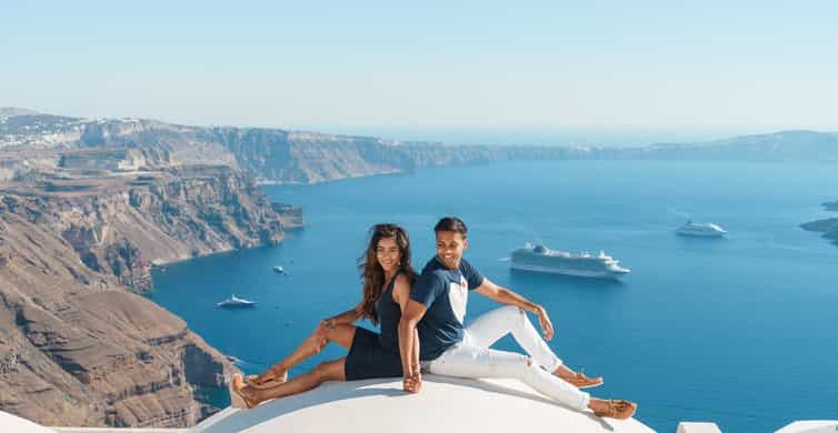 Santorini: Tour privato in auto personalizzabile con una guida locale