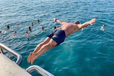 Swim in a Paradise Cove & Enjoy an Amazing Underwater View From Santa Margarita