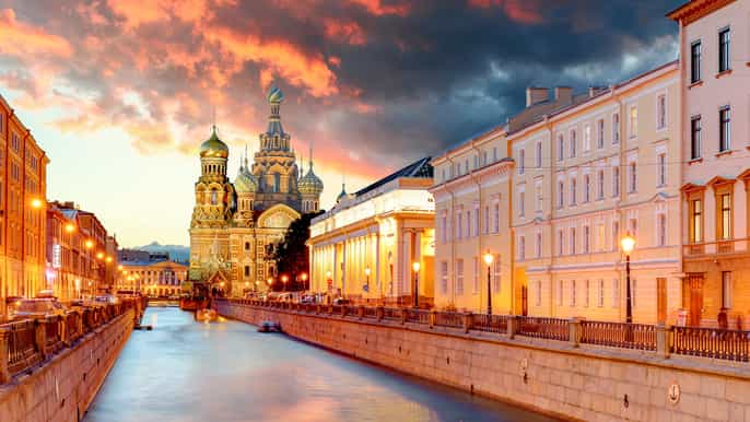 halfday st.petersburg tour with private guide