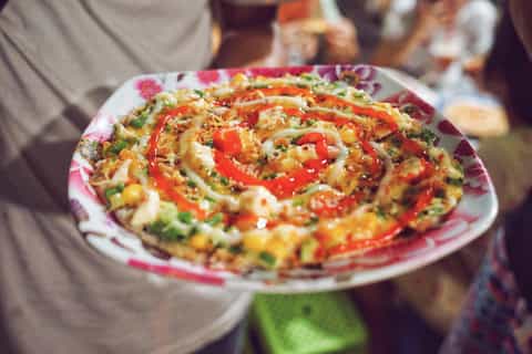 Ho Chi Minh: Motorbike Street Food Tour with Local Students