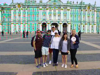 St. Petersburg: Eintritt ohne Anstehen zur Eremitage St. Petersburg: Eintritt ohne Anstehen zur Eremitage