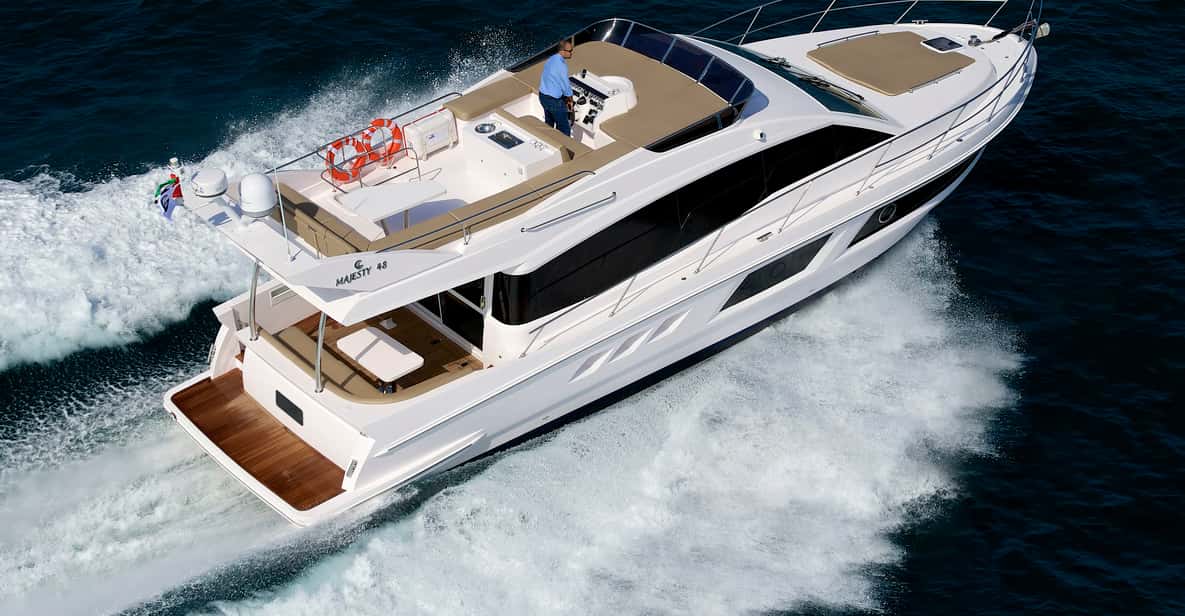 Dubai Overnight Stay On A Private Luxury Yacht Getyourguide