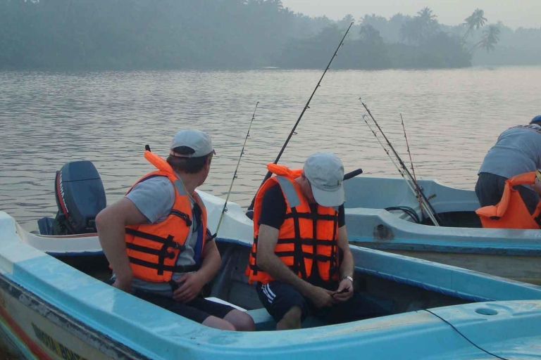 Negombo: excursion de pêche tout compris dans le lagon et déjeuner de fruits de mer