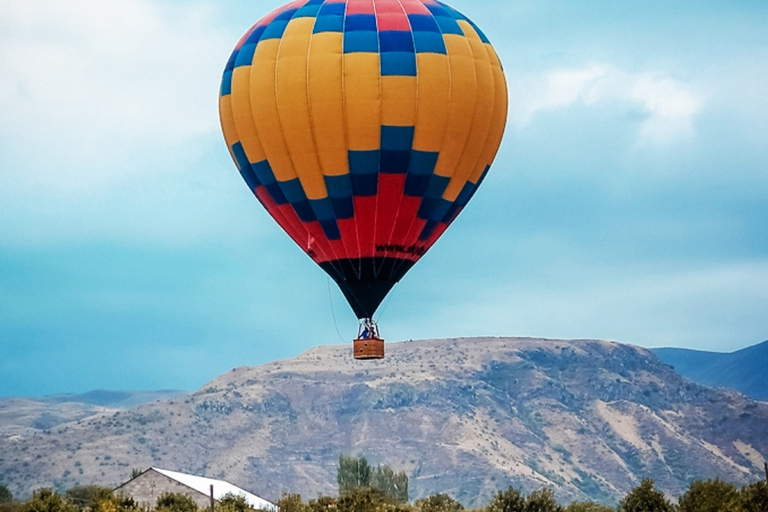 From Yerevan: Hot Air Balloon Ride