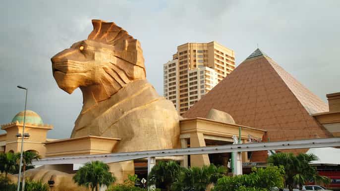 kuala lumpur sunway lagoon theme park ticket with transfer