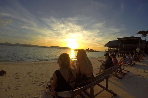 From Phuket: Phi Phi Sunrise Small Group Tour & Lunch Buffet