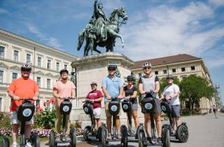 Durch die Geschichte gleiten: Die 3-stündige Segway-Tour durch München