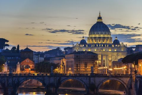 Rome: Vatican at Night Exclusive Small Group Tour