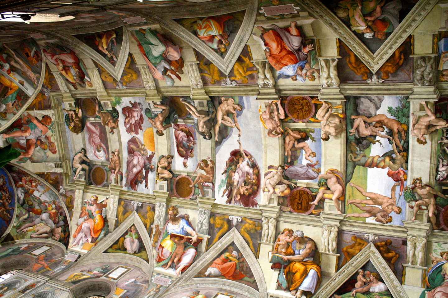 Rome: Vatican at Night Small Group Tour with Sistine Chapel