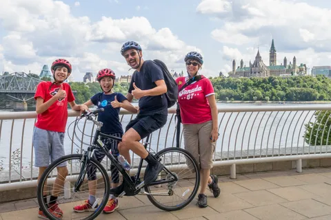 Ottawa : visite guidée à vélo de 2 ou 3,5 heures avec un guide local