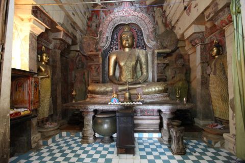 Kandy: Historical Three Temples All-Inclusive Tour