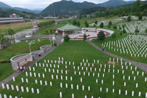 Srebrenica: Recorrido histórico "Recordando el genocidio de Srebrenica"