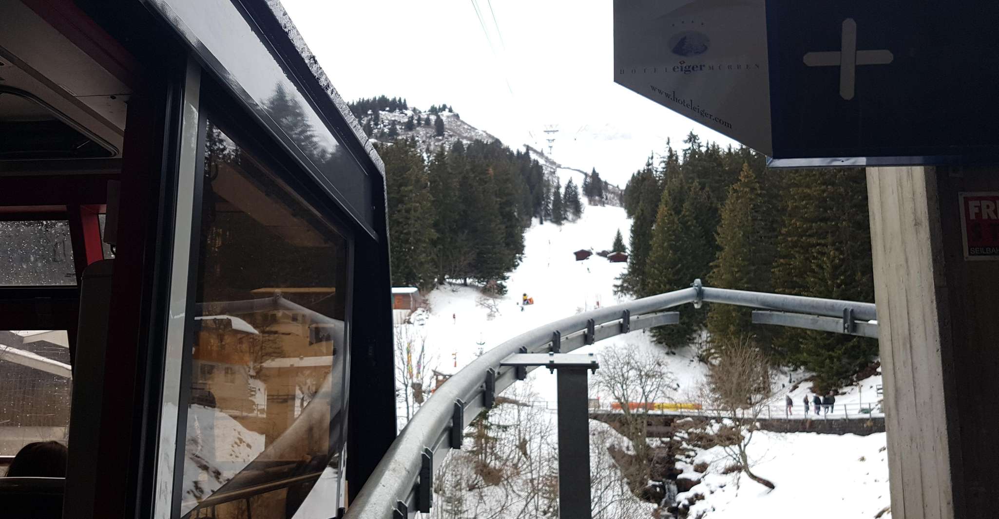 Excursão em grupo pequeno de aventura Schilthorn saindo de Interlaken - Hizvo