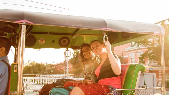 bangkok history and culture tour on a tuktuk