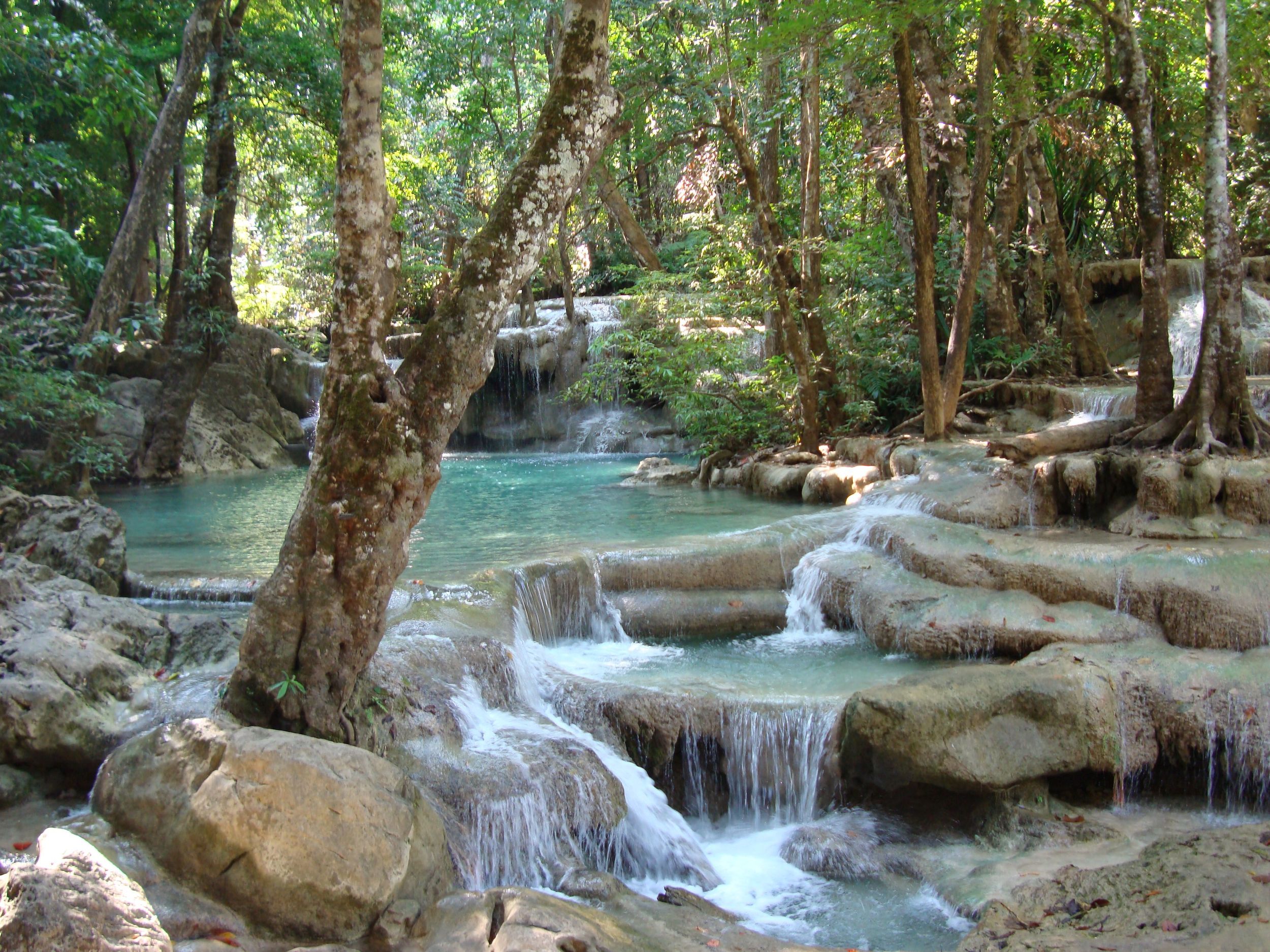 Ab Bangkok: 2-tägige Tour am Kwai & zum Erawan-Nationalpark