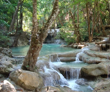Bangkok: 2-Day River Kwai & Erawan National Park Tour