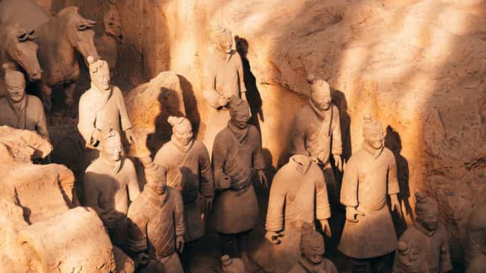 xian terracotta warriors walking tour with transfer options