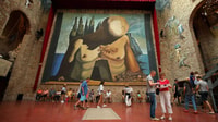 Von Girona, Dalí Museum und Girona Small Group Tour - Hizvo