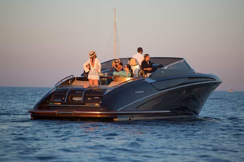 private yacht santorini