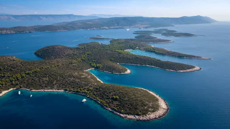 Desde Trogir Split Excursión Privada en Barco por las Islas Hvar y