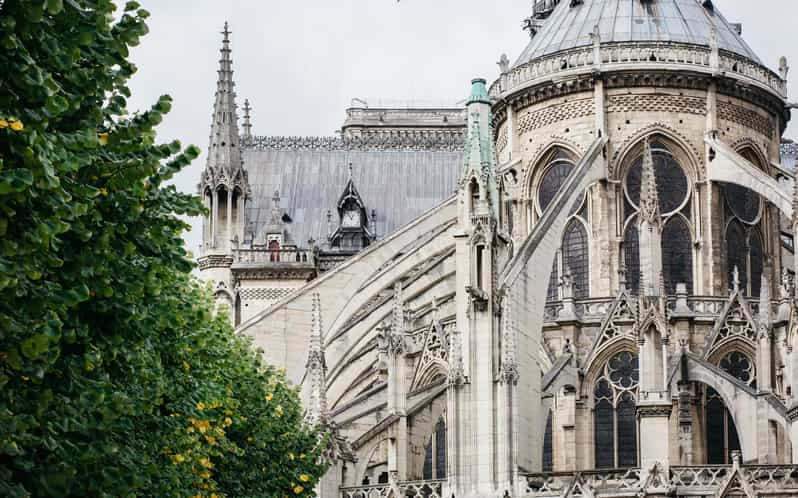 Paris: Notre Dame Exterior Tour with a Small Group | GetYourGuide