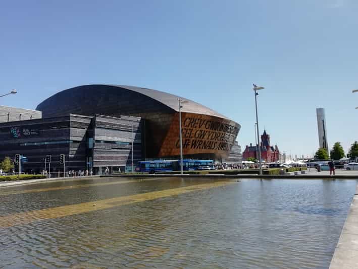 Cardiff Bay Walking Tour