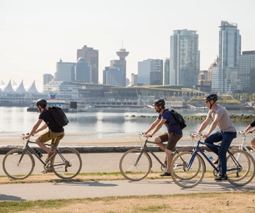 Vancouver: Guided Bike Tour