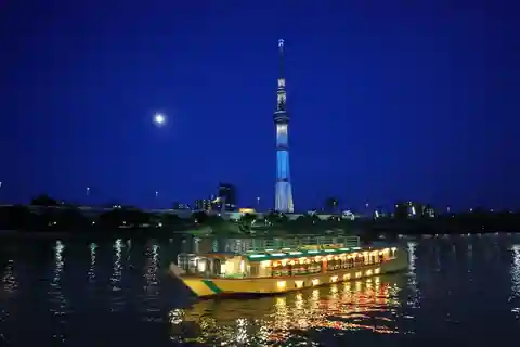 東京湾：伝統的な日本の屋形船ディナークルーズ