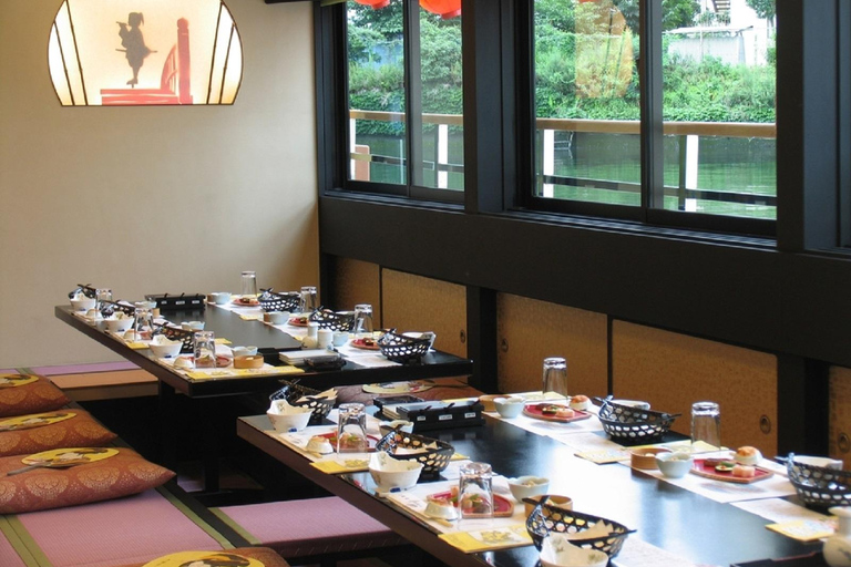 Tokyo Bay: Traditional Japanese Yakatabune Dinner Cruise