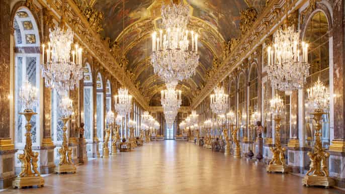 versailles palace gardens entrance transfer audio guide