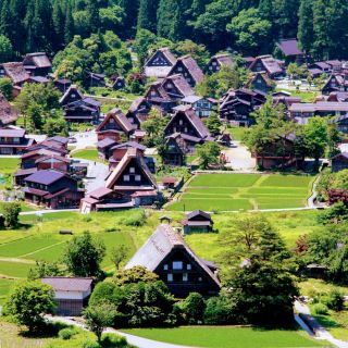 Kanazawa to Shirakawago: Half-Day Tour