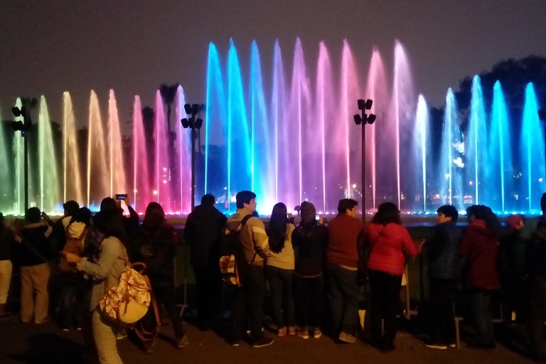 Lima: espectáculo Circuito Mágico del AguaLima: espectáculo Circuito Mágico de Agua