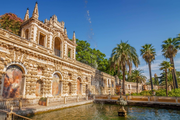 Sevilla: Alcázar-Führung mit bevorzugtem EinlassGruppentour auf Englisch