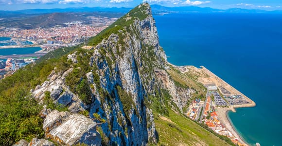 From Malaga and Costa del Sol: Gibraltar Sightseeing Tour