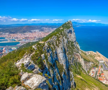 From Malaga and Costa del Sol: Gibraltar Sightseeing Tour